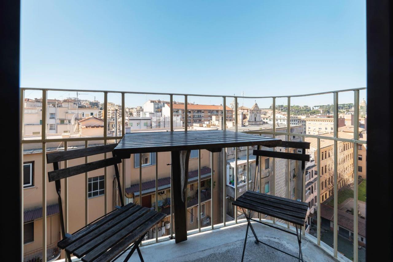 Bright Apt With Views Of San Pietro Rome Buitenkant foto
