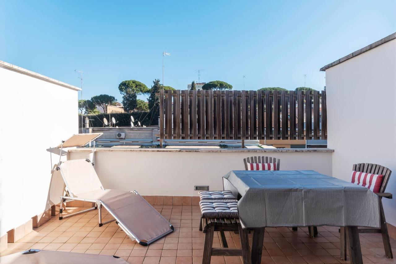Bright Apt With Views Of San Pietro Rome Buitenkant foto